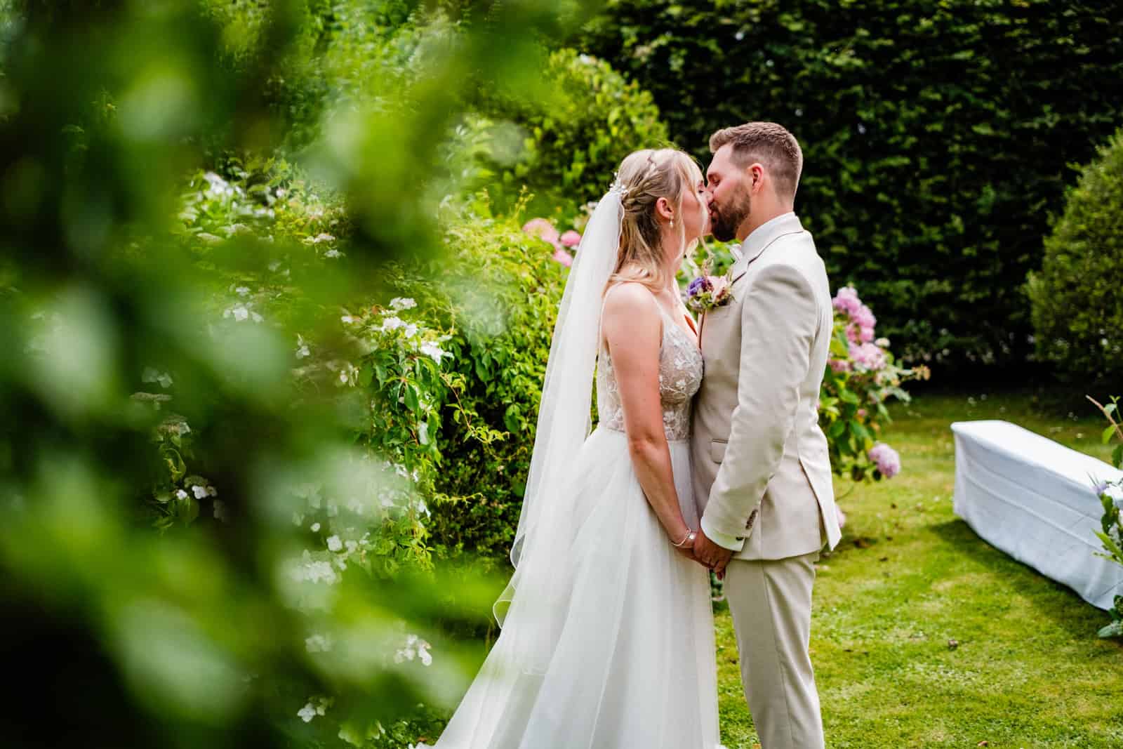 Hochzeit auf Schloss Meierhof in Düsseldorf