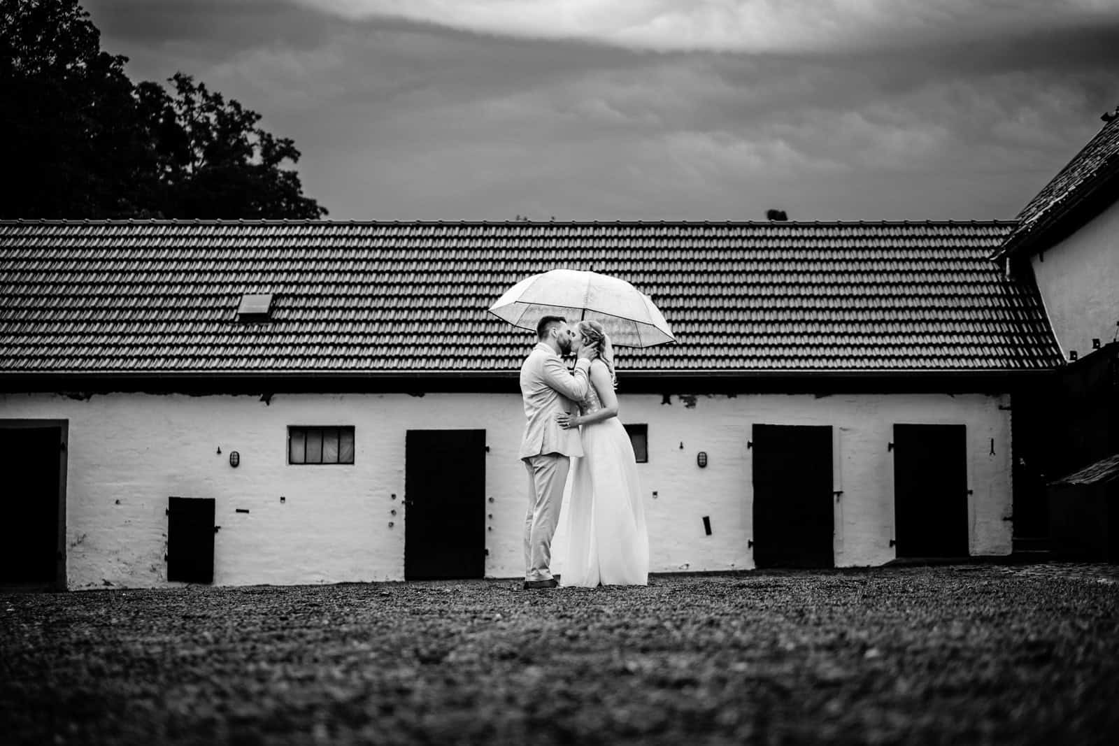 Hochzeit auf Schloss Meierhof in Düsseldorf