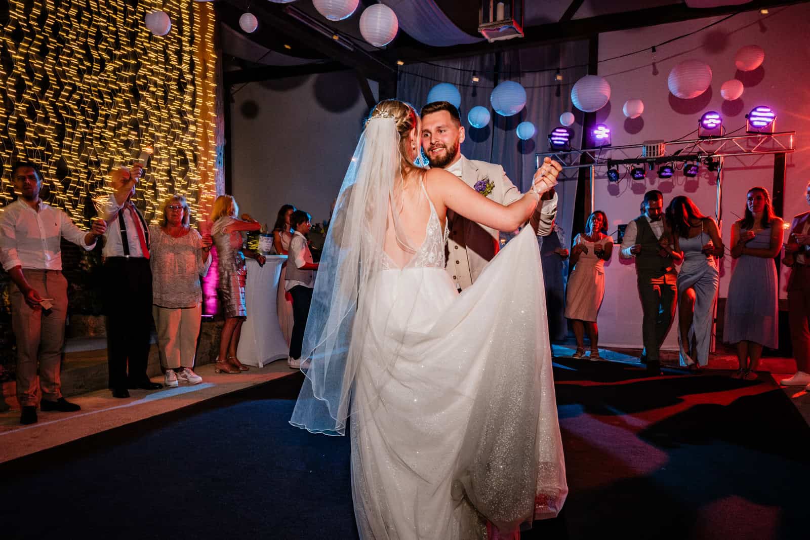 Hochzeit auf Schloss Meierhof in Düsseldorf