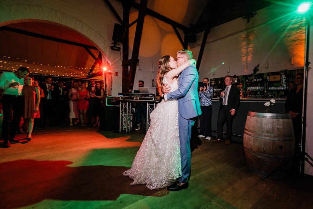 hochzeit-im-röttgenhof-in-meerbusch-hochzeitsfotograf-neuss